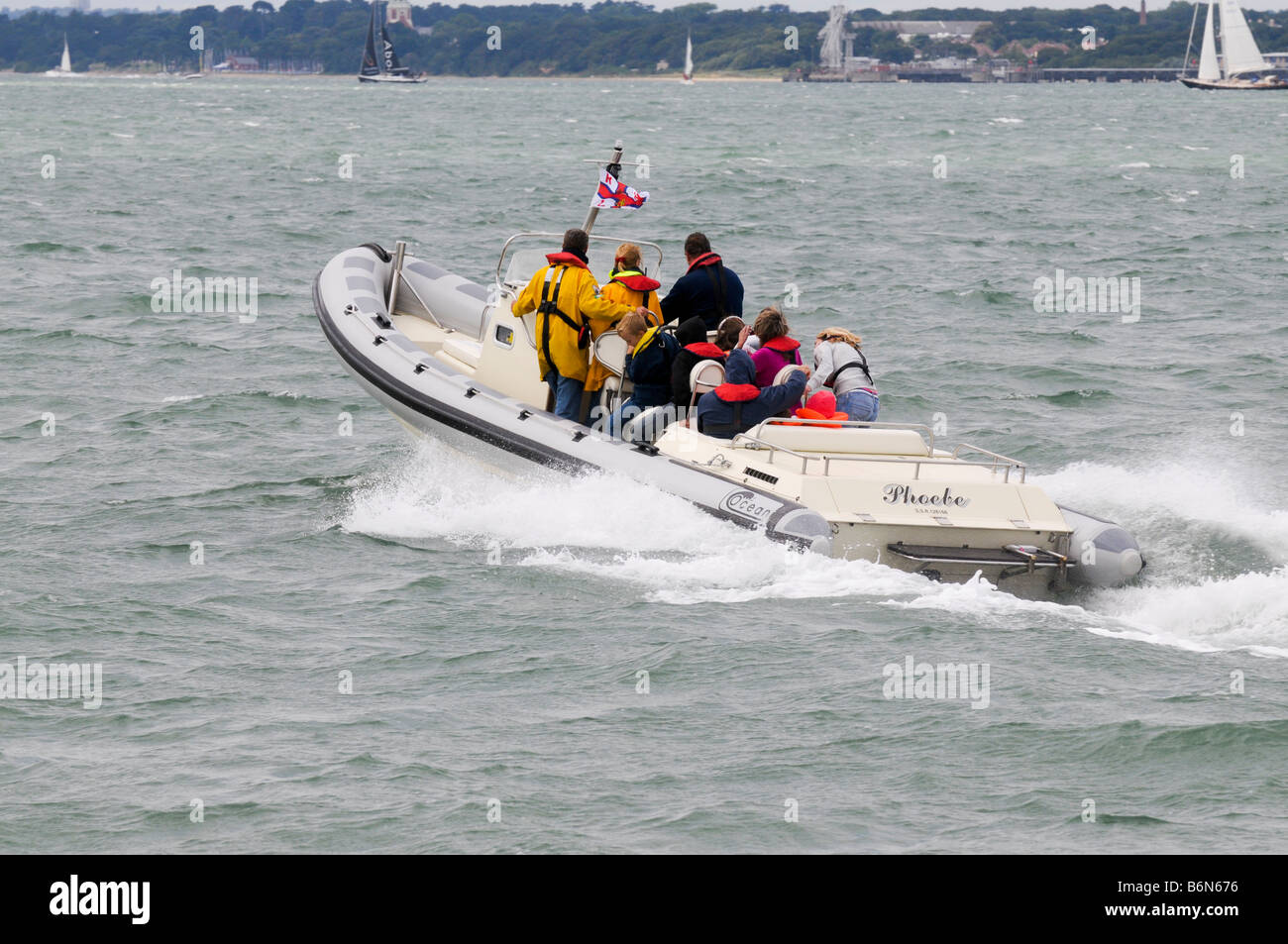 Rippe verwendet wird, um Almosen zu geben für die RNLI reitet Stockfoto