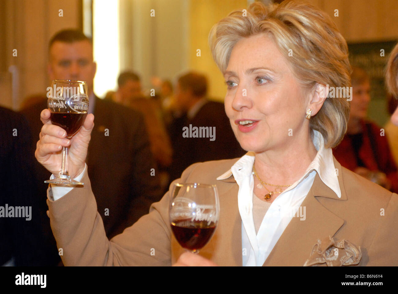 Sen Hillary Clinton D NY Toast Medien New York Farm tagsüber auf dem Capitol Hill in Washington Stockfoto