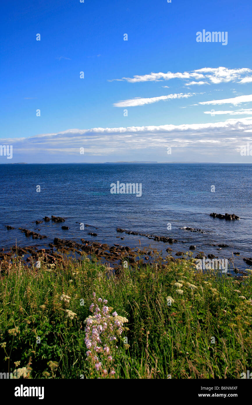 Landschaft-Blick vom John O Groats auf Orkney Inseln harbour Caithness Highlands von Schottland, Vereinigtes Königreich Stockfoto