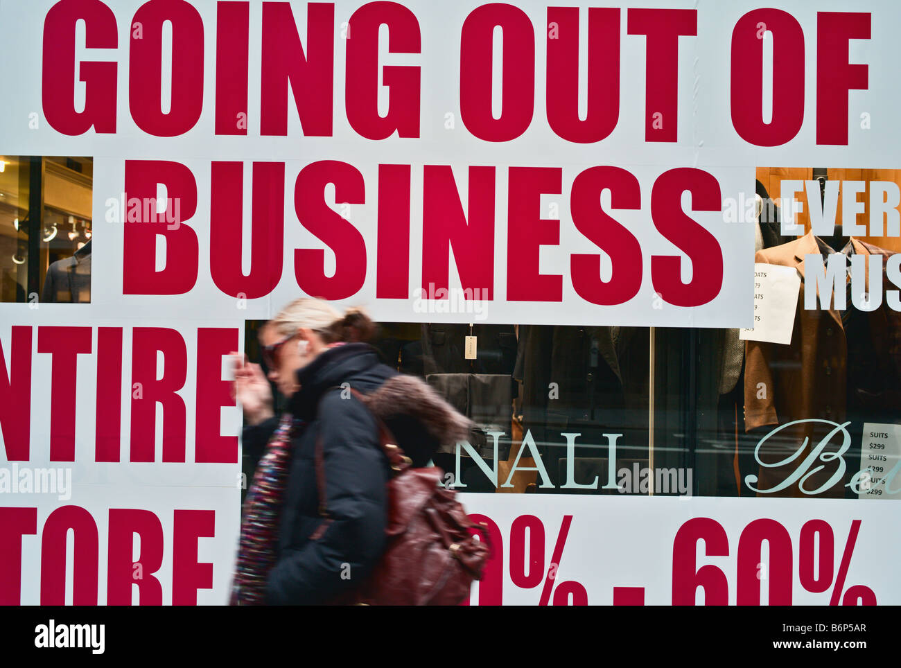 "Going out of Business" Schaufenster Midtown Manhattan New York uns anmelden Stockfoto