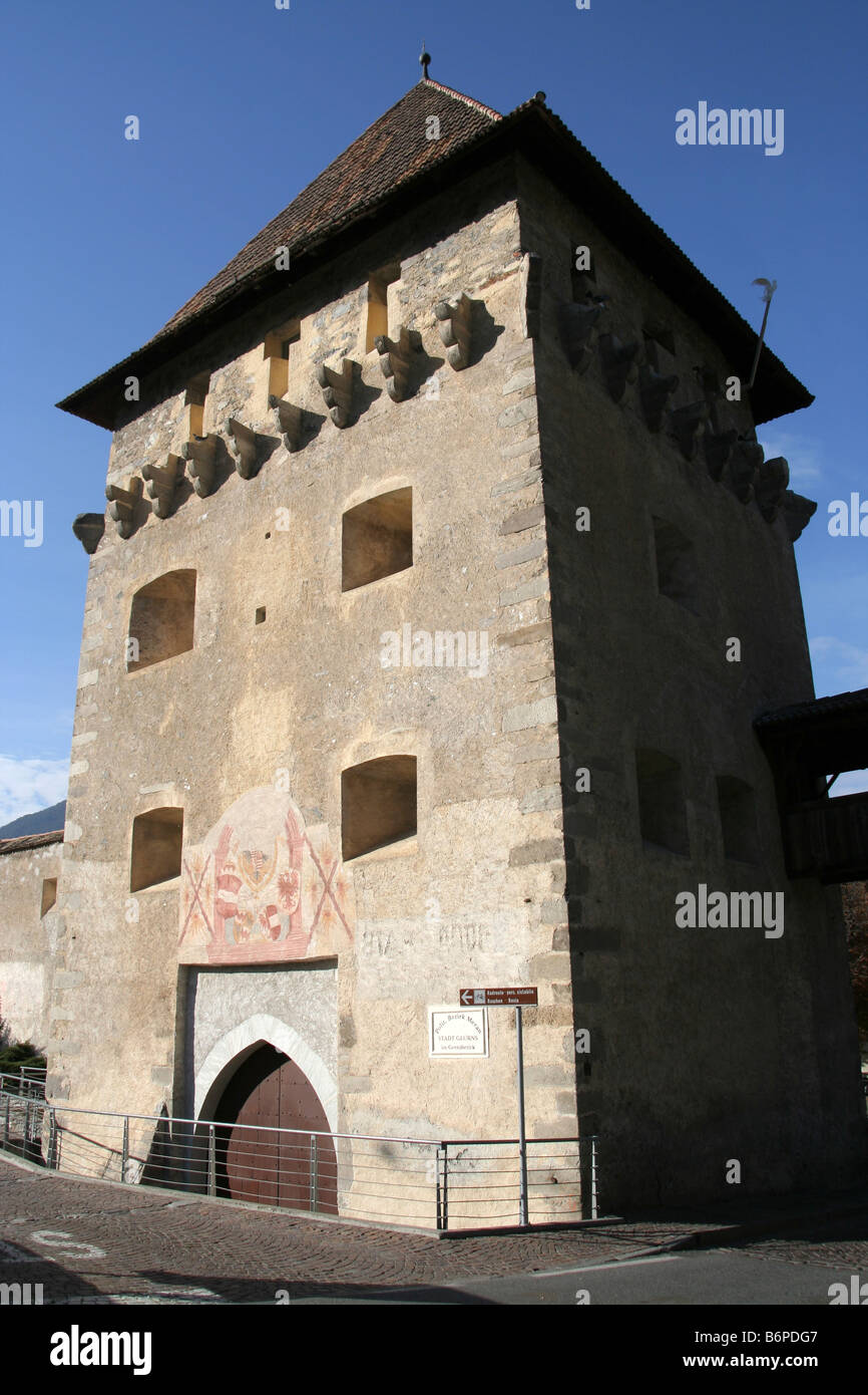Wachturm an der mittelalterlichen Stadt Glorenza Glorenz in Italien Val Venosta Vinschgau South Tyrol Sud Tirol Südtirol Stockfoto