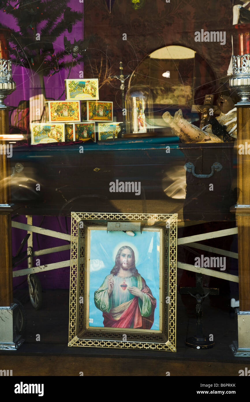 Jesus malen im Schaufenster auf Melrose Avenue West Hollywood Los Angeles County California Vereinigten Staaten von Amerika Stockfoto