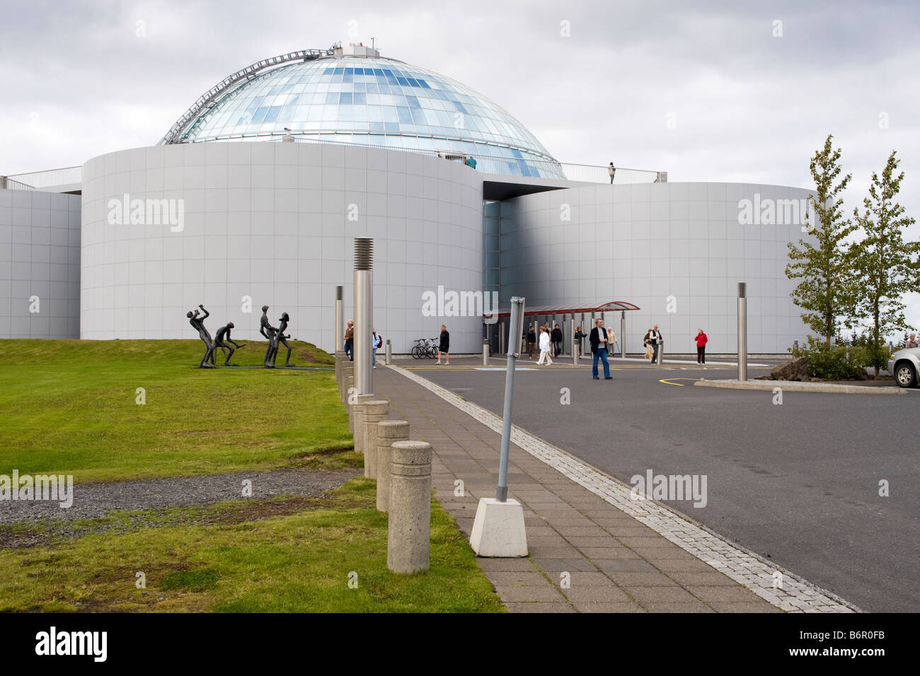 Perlan, "Die Perle", Zentrum in Reykjavik, Island.  Das Perlan enthält Restaurants, Aussichtsterrasse und Saga-Museum Stockfoto