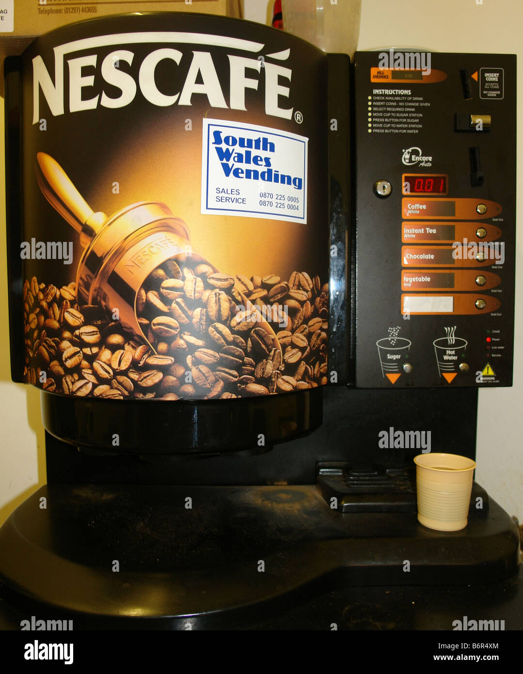 Hot Drink Dispenser Maschine South Wales GB UK 2008 Stockfoto