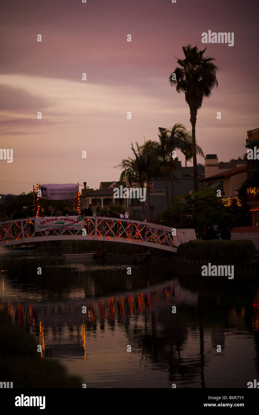 Kanäle von Venedig dekoriert für den Urlaub Venedig Strand Los Angeles County California Vereinigte Staaten von Amerika Stockfoto