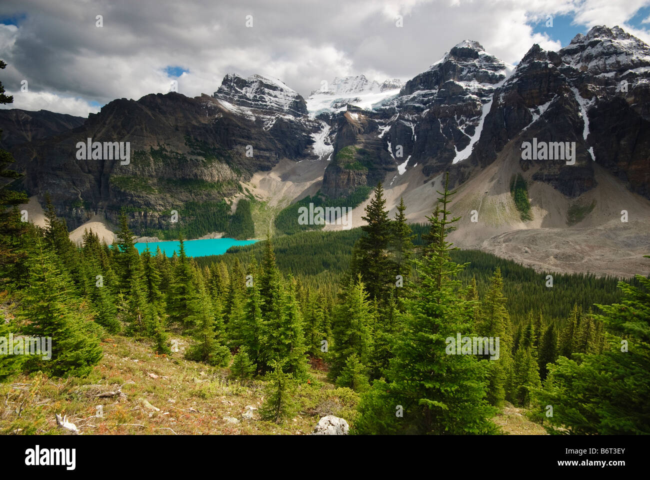 Moraine Lake von Sentinel Pass, Banff Nationalpark, Alberta, Kanada Stockfoto