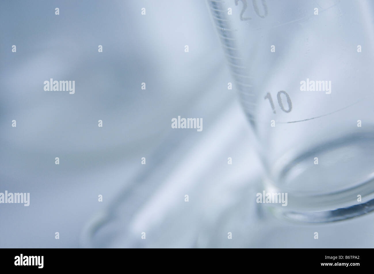 wissenschaftliche Ausrüstung Wissenschaft Technologie Chemie Chemiker Wissenschaftler Wissenschaftler Glas tragen Glasswear Maßnahme Messung measurin Stockfoto