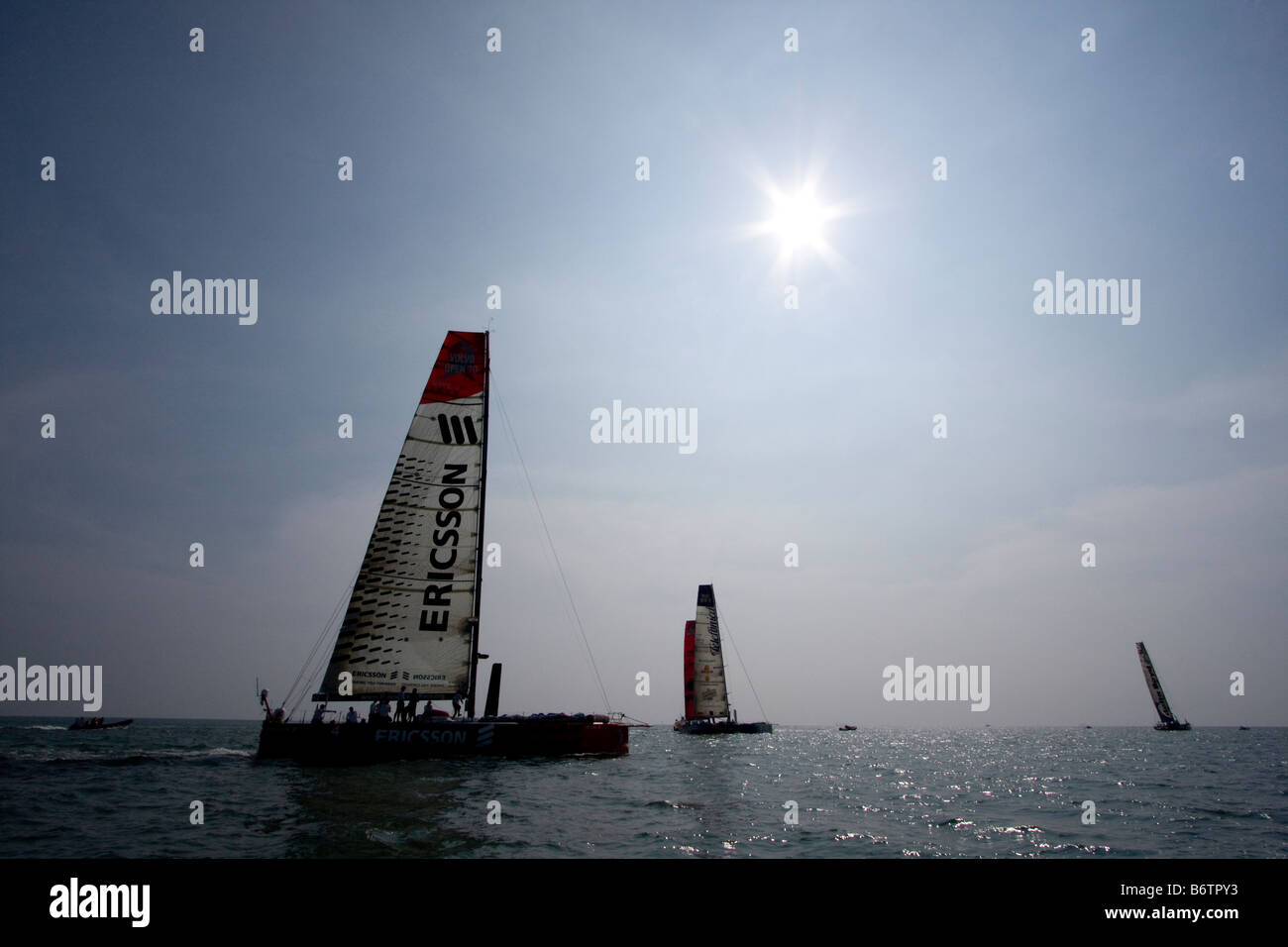 YACHTEN, DIE TEILNAHME AN VOLVO OCEAN RACE 2008 IN KOCHI, KERALA Stockfoto