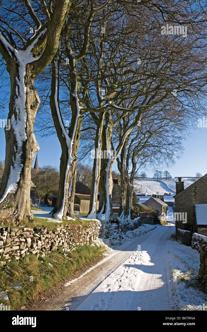 Winter im Peak District Dorf von Chelmorton, Derbyshire Stockfoto