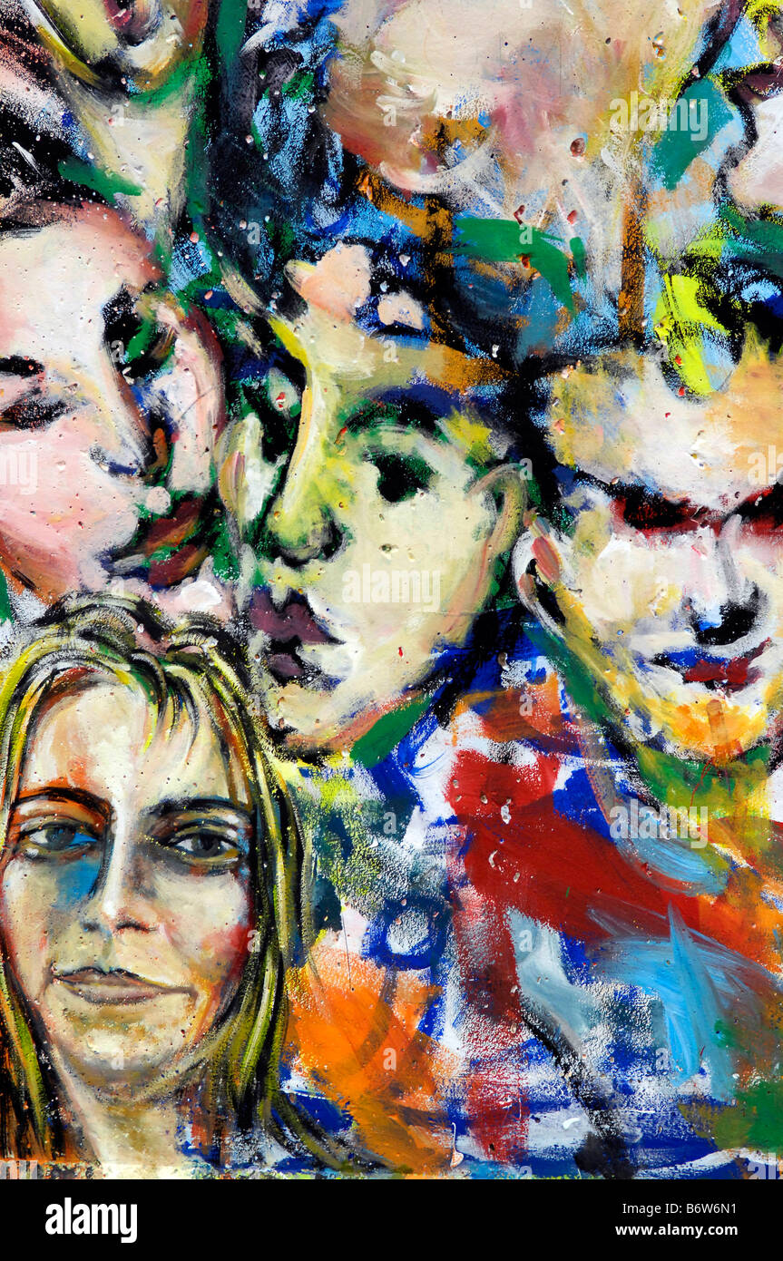 Kani Alvi der Mauerspringer East Side Gallery Berli Wand Deutschland Deutschland Reisen Tourismus weibliche Frau Kunst der Mauerspringer Stockfoto