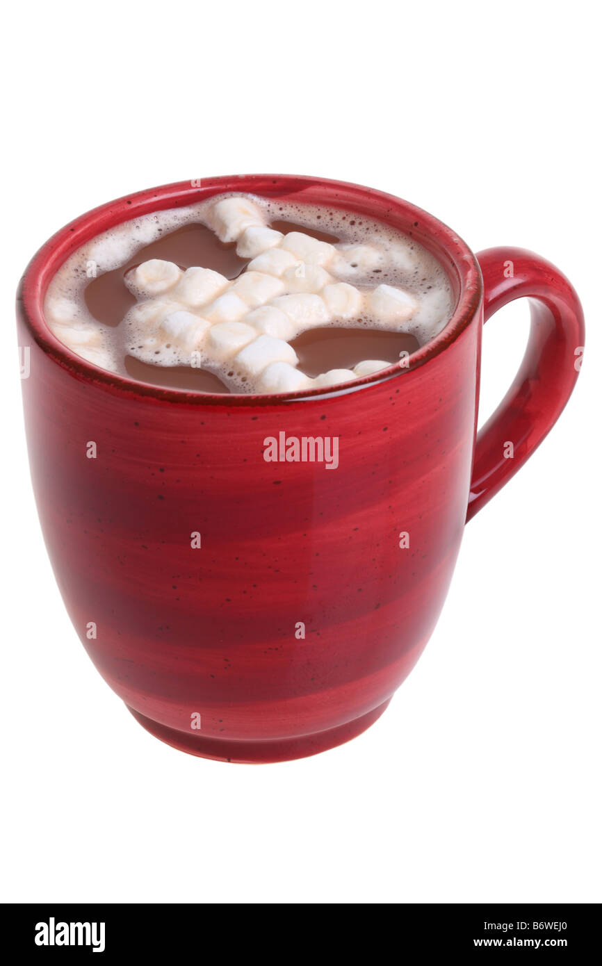 Tasse heiße Schokolade mit Marshmallows isoliert auf weißem Hintergrund ausschneiden Stockfoto