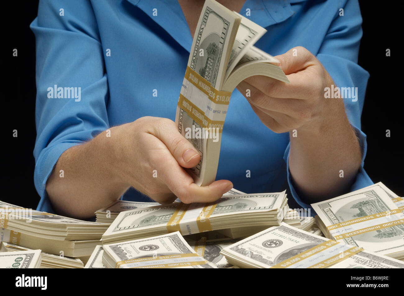 Frau zählen Geld Stockfoto