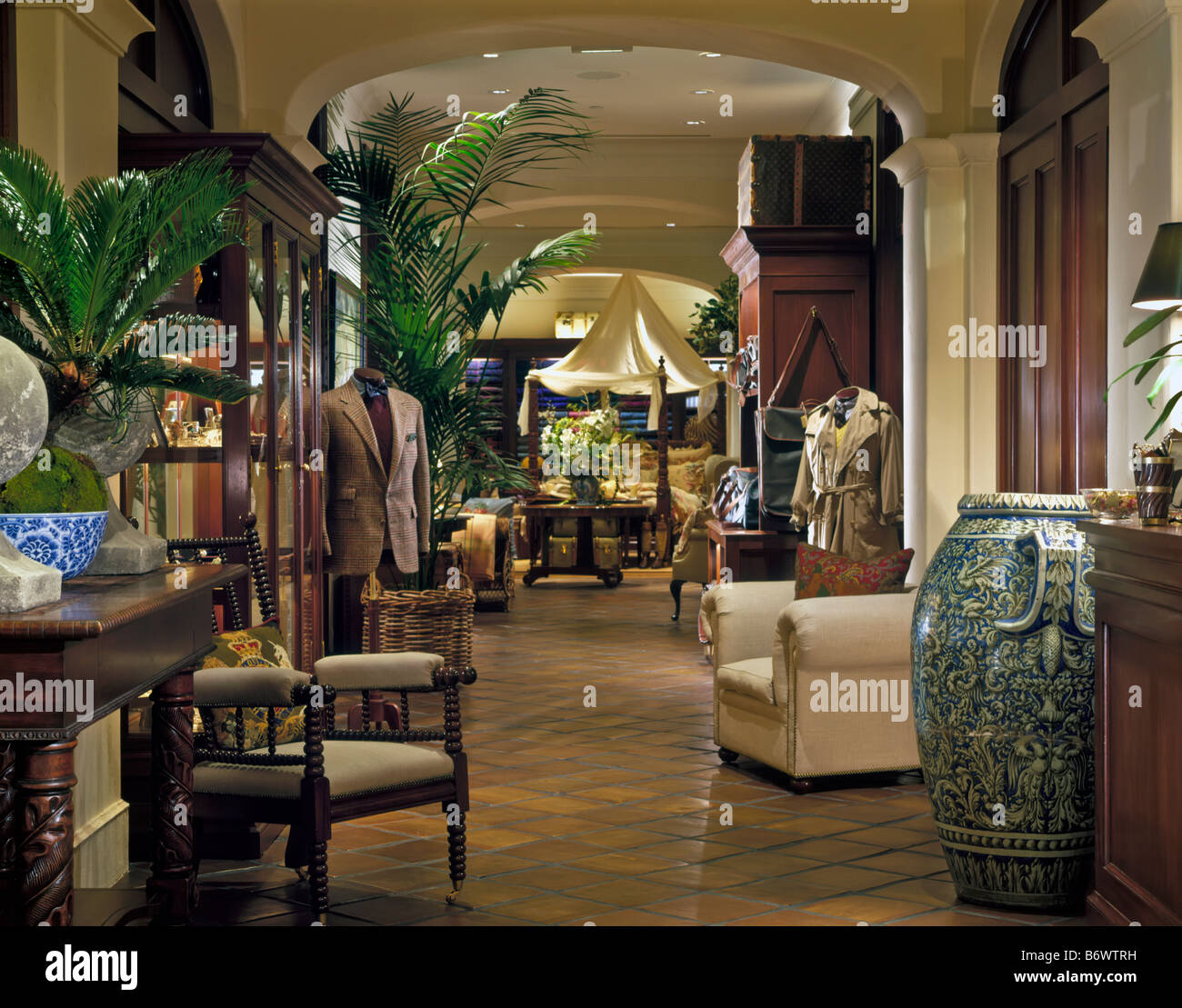 Polo Ralph Lauren Store Eintrag Gehweg Granit Marmorboden