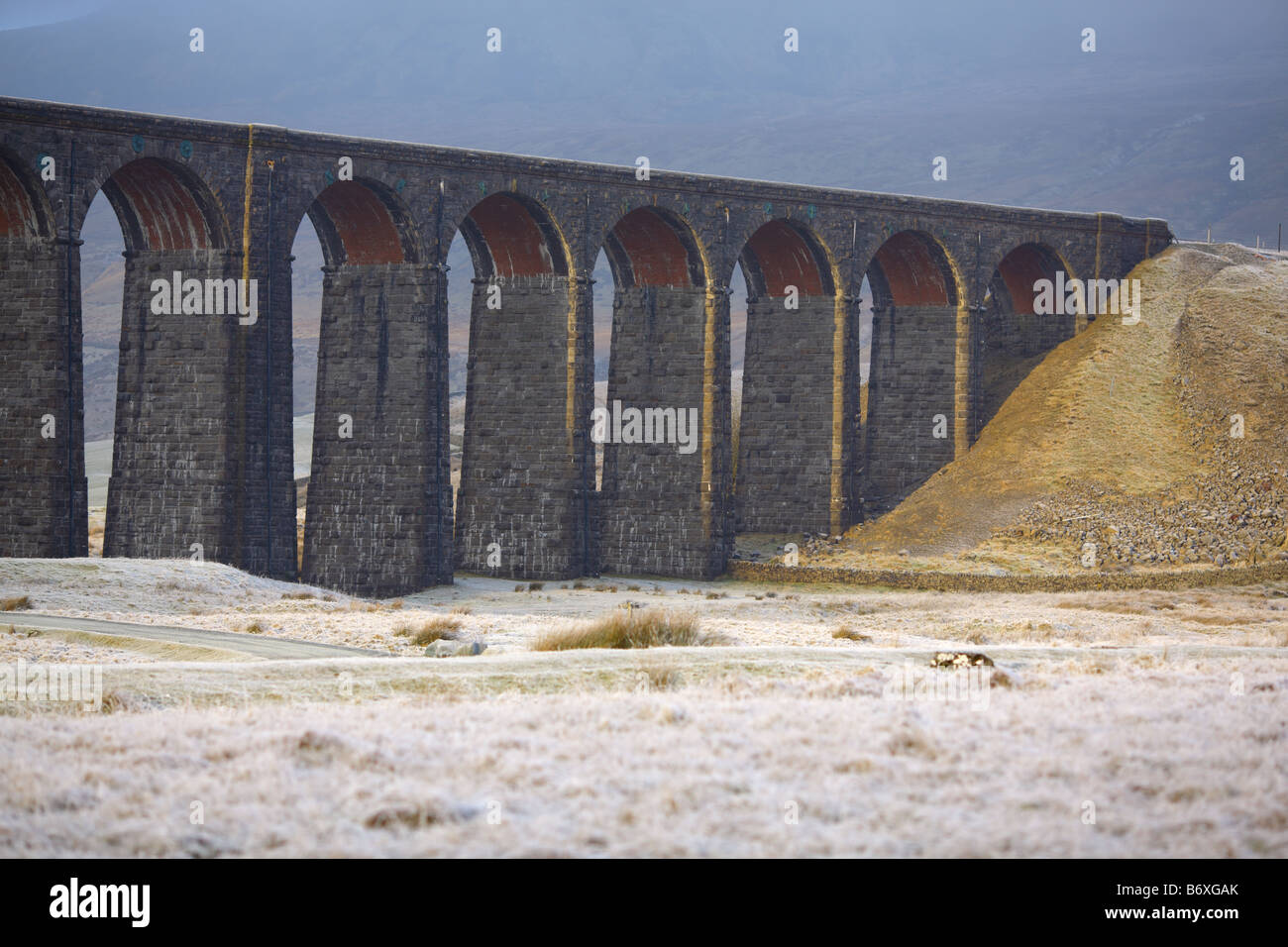 Ribblesdale Viadukt auf der Settle zu Carlisle Bahnstrecke, North Yorkshire, UK. Stockfoto