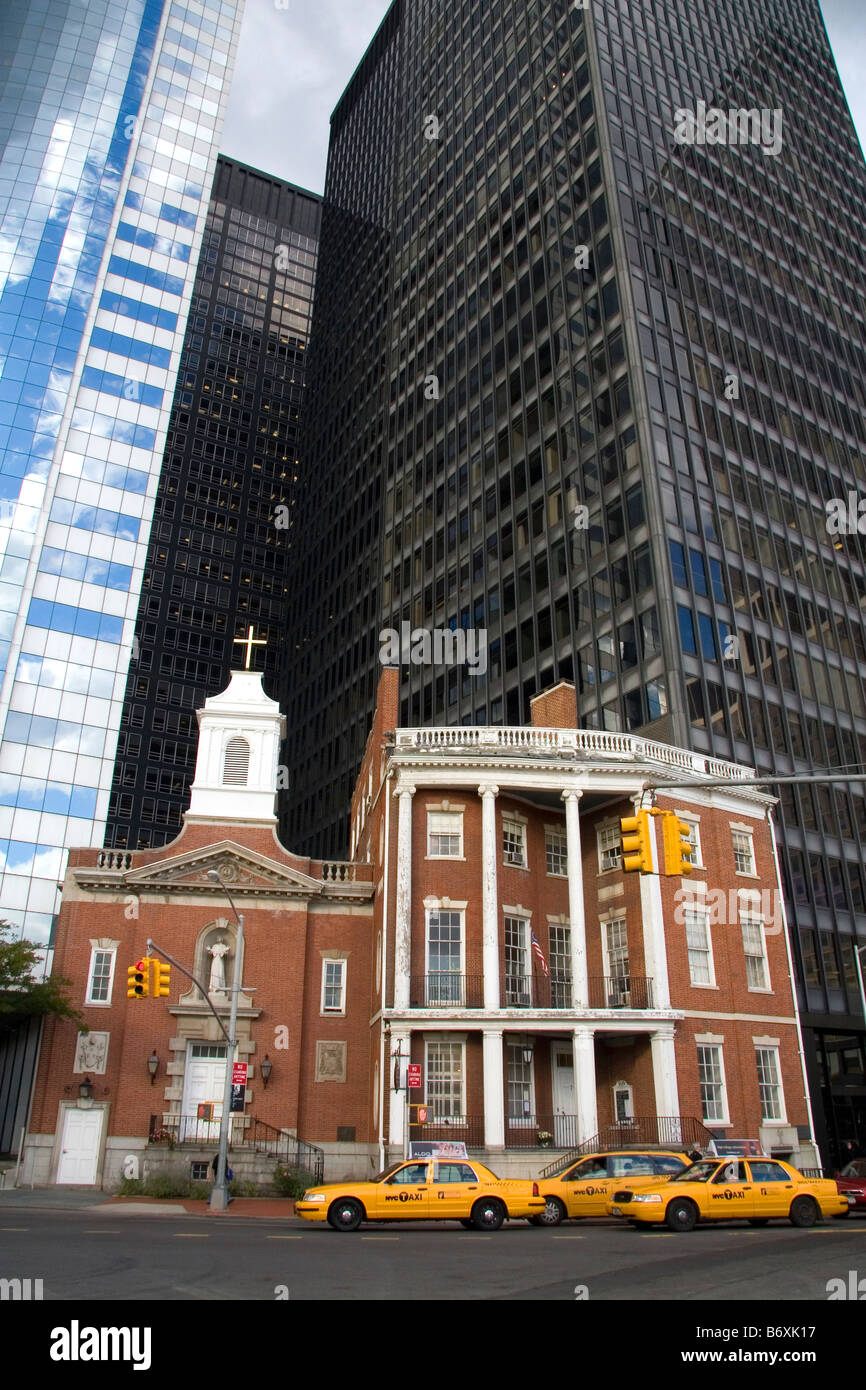 Der Schrein Str. Elizabeth Ann Seton bei unserer lieben Frau vom Rosenkranz Pfarrkirche im unteren Manhattan New York City New York USA Stockfoto