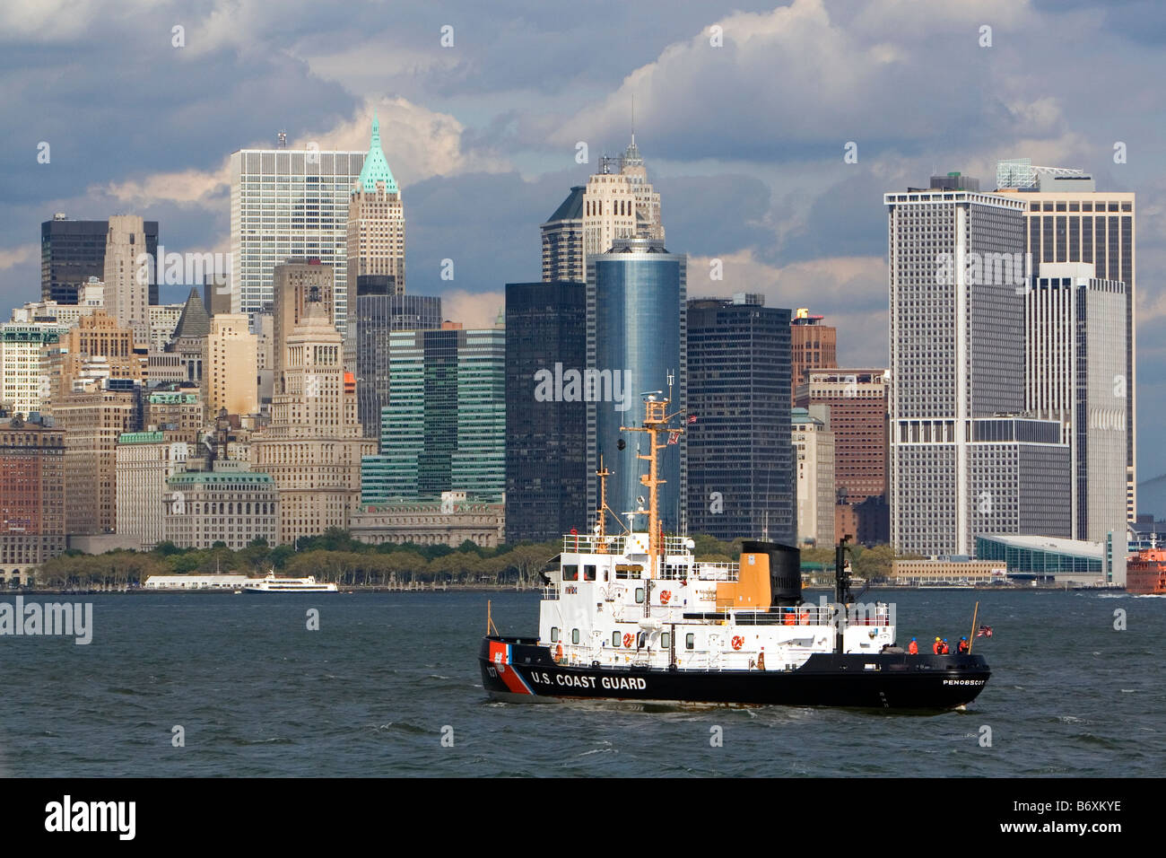 US Coast Guard Penobscot Bay Kutter in den Hafen von New York-New York-USA Stockfoto