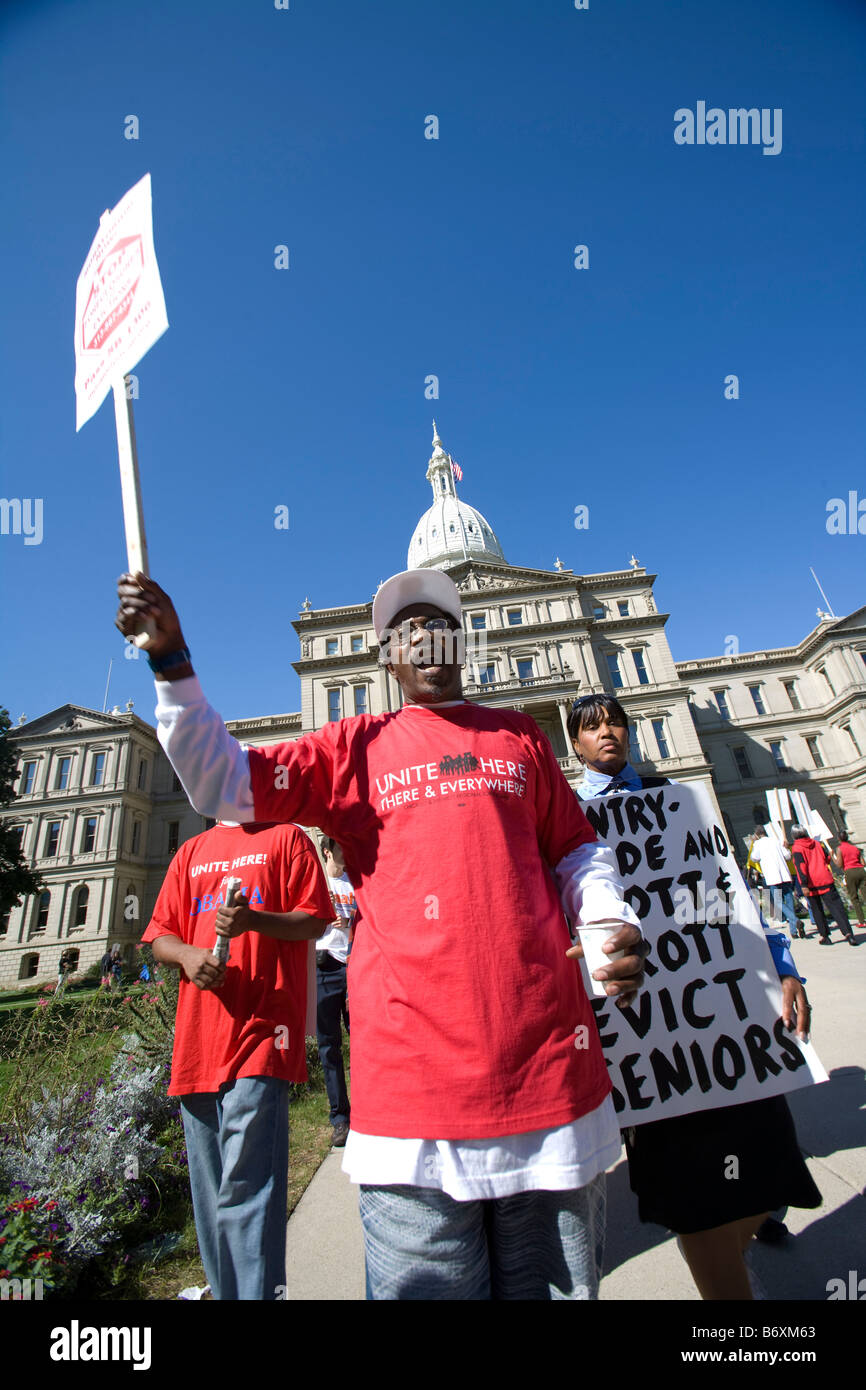 Protest gegen Zwangsvollstreckungen in Lansing, Michigan State Capitol Building statt Stockfoto