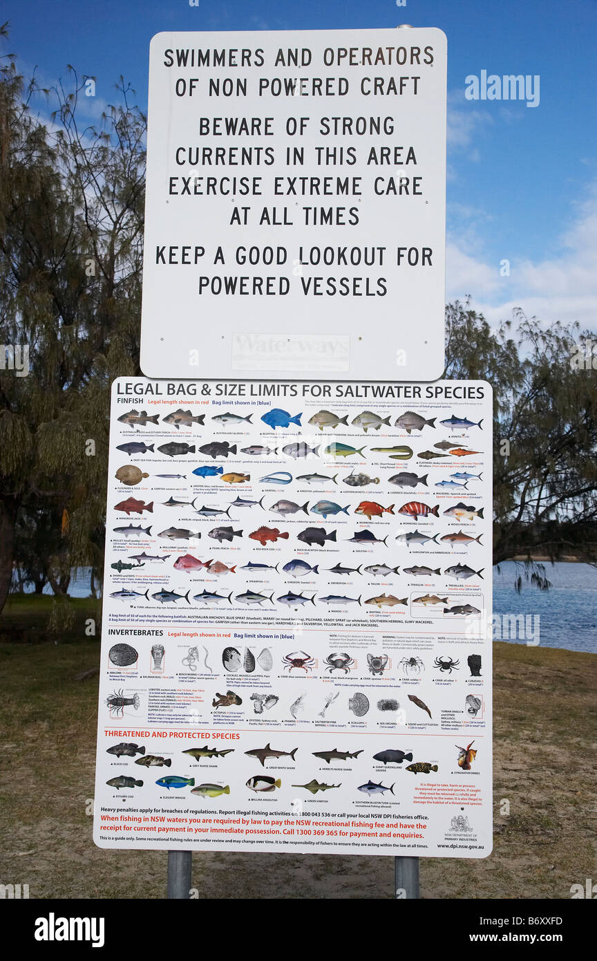 Fisch-Identifikation-Tasche und Größenbeschränkungen unterzeichnen Nambucca Heads New South Wales Australien Stockfoto