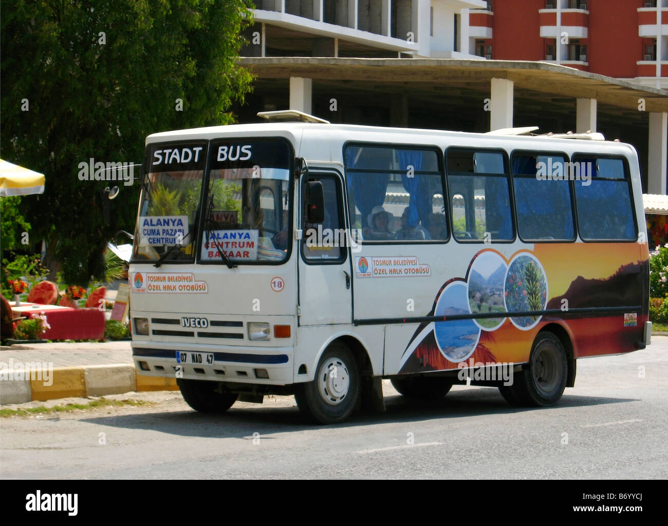 Bus Dolmus Hauptmodus des öffentlichen Verkehrs in der Türkei Stockfoto