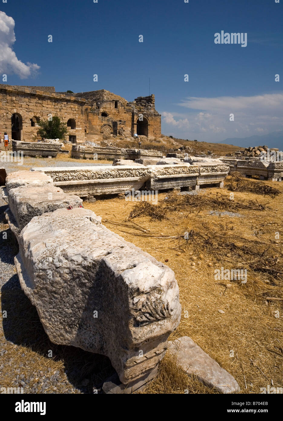 Gefallenen Spalten Hierapolis Pamukkale-Türkei Stockfoto