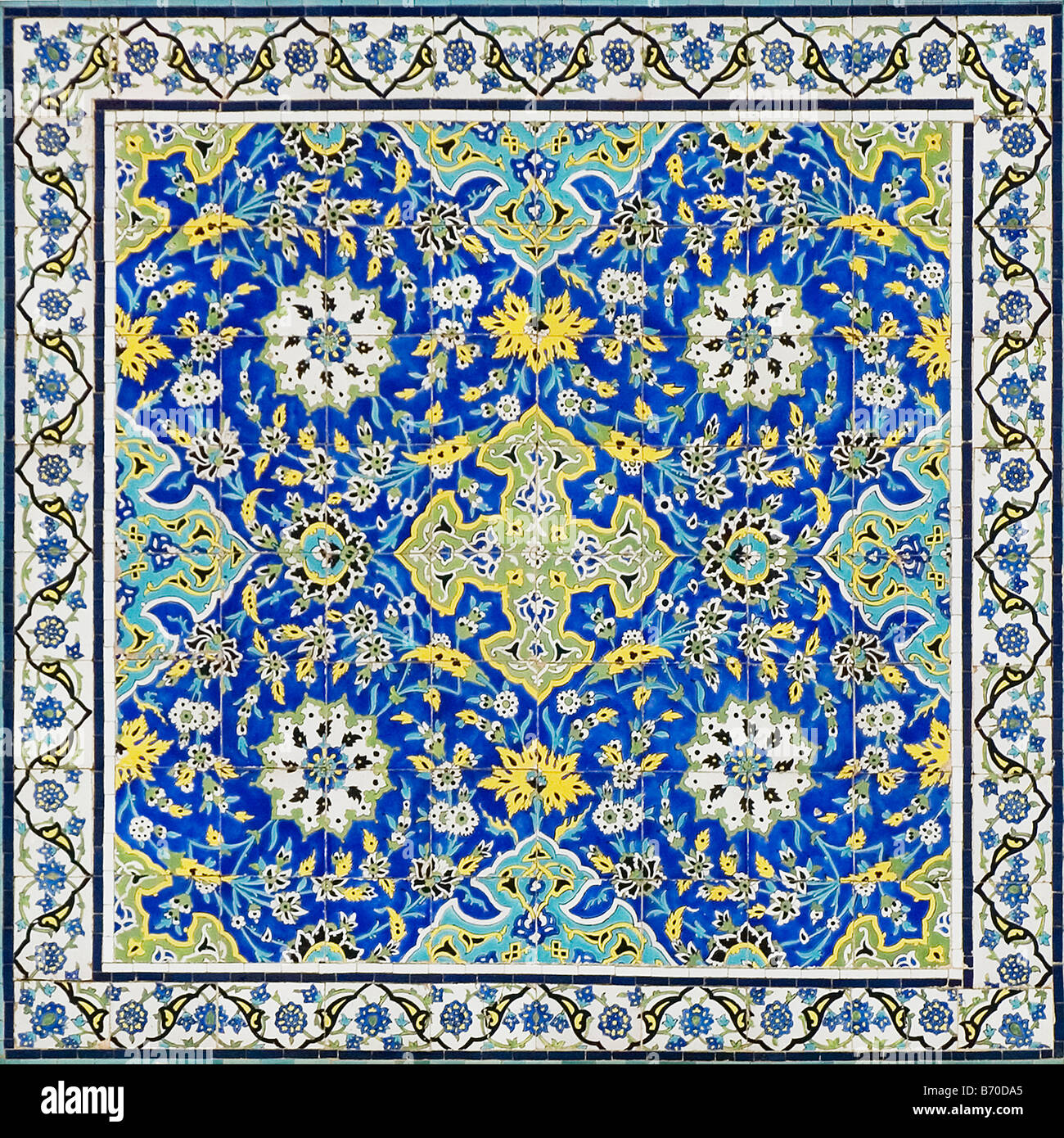 gekachelten Hintergrund orientalische Ornamente aus dem Iran Isfahan Moschee Stockfoto