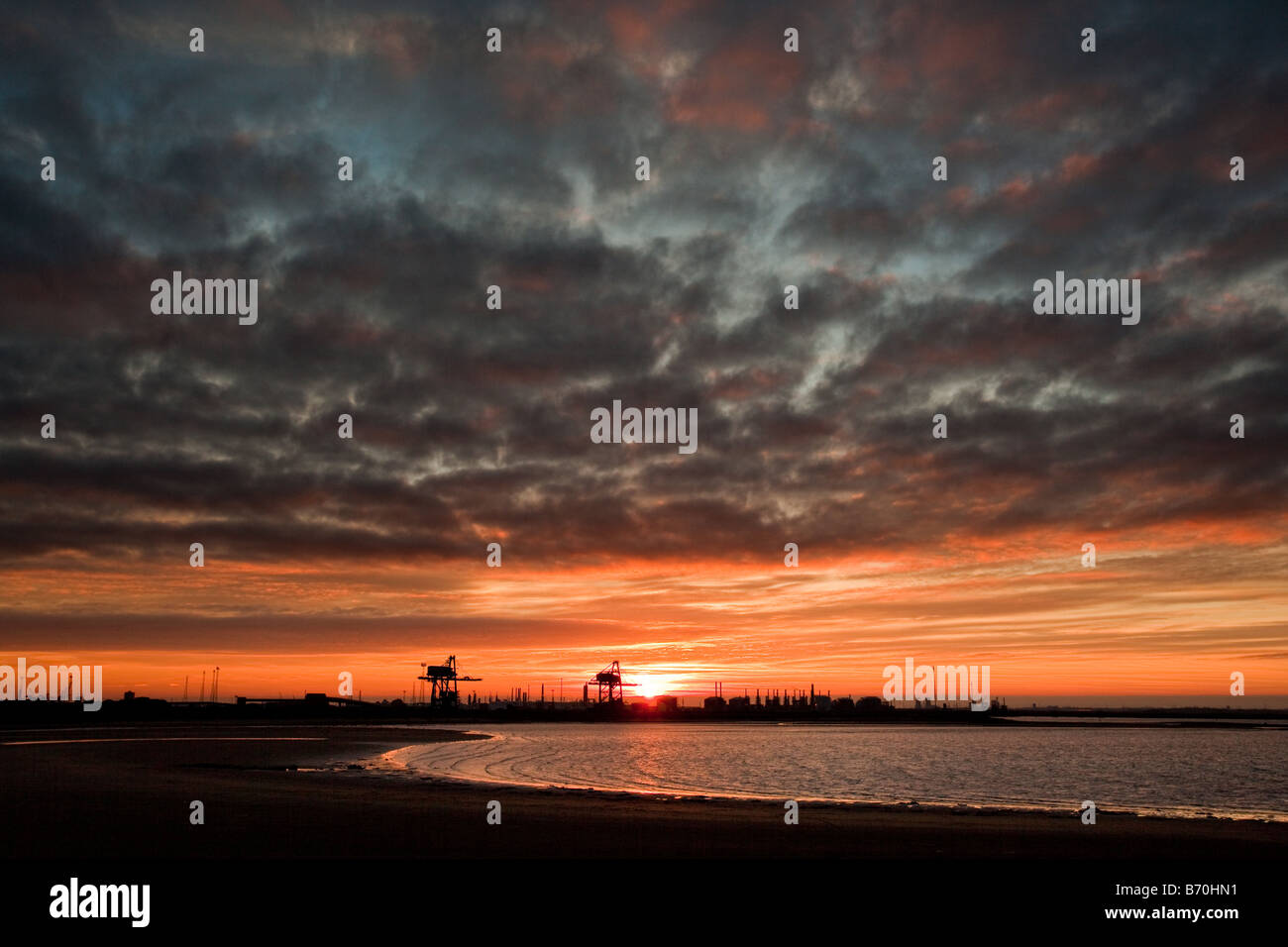 Sonnenuntergang am Bran Sands Redcar Teesside Nordostengland Stockfoto