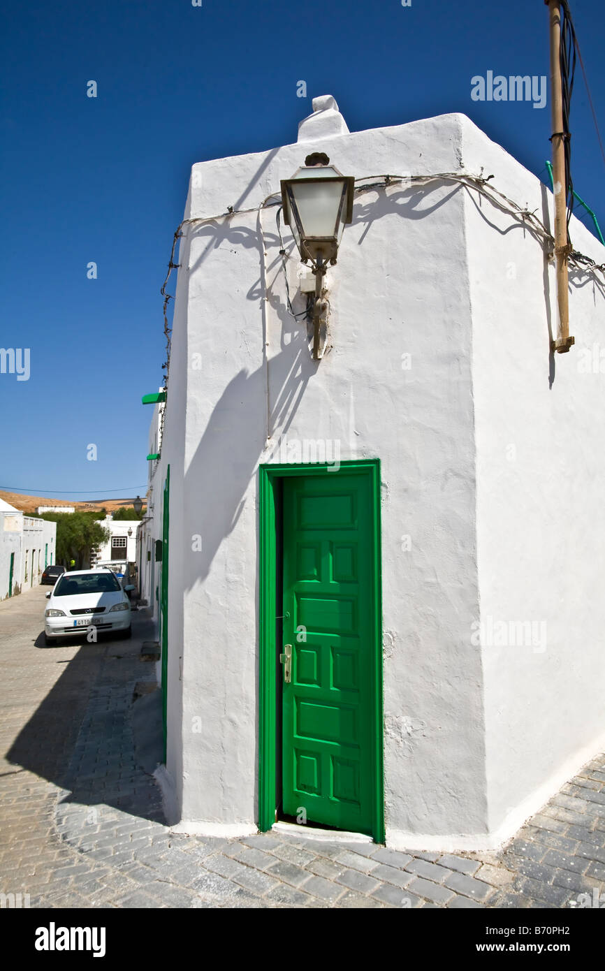 Teguise Lanzarote Kanarische Inseln Kanaren Spanien Europa Reisen Tourismus grüne Tür Stockfoto