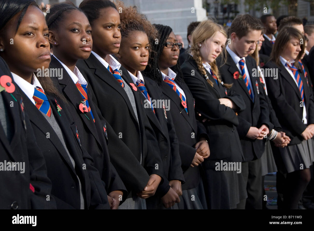 11. November 2008 Gedenktag Trafalgar Square in London Schüler von Dagenham East London Stockfoto