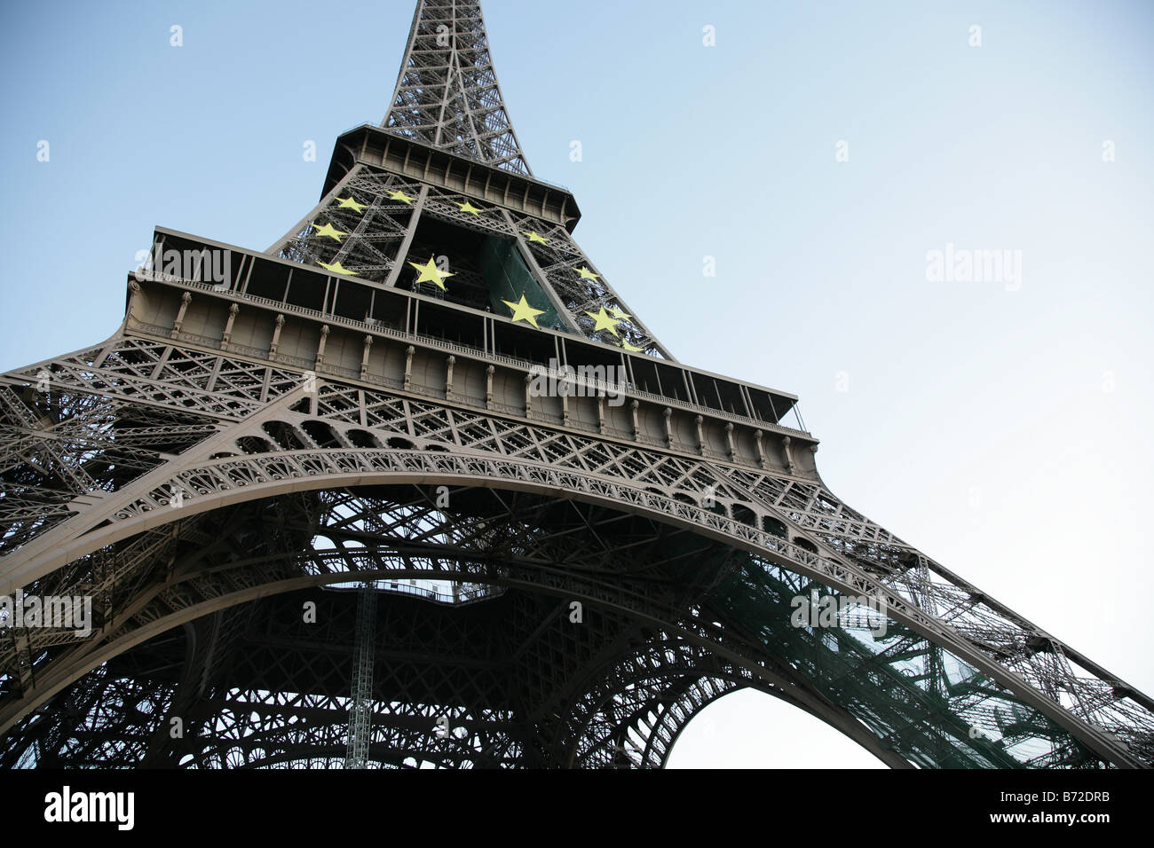 Tour d Eiffel gegen den Abendhimmel Paris Stockfoto