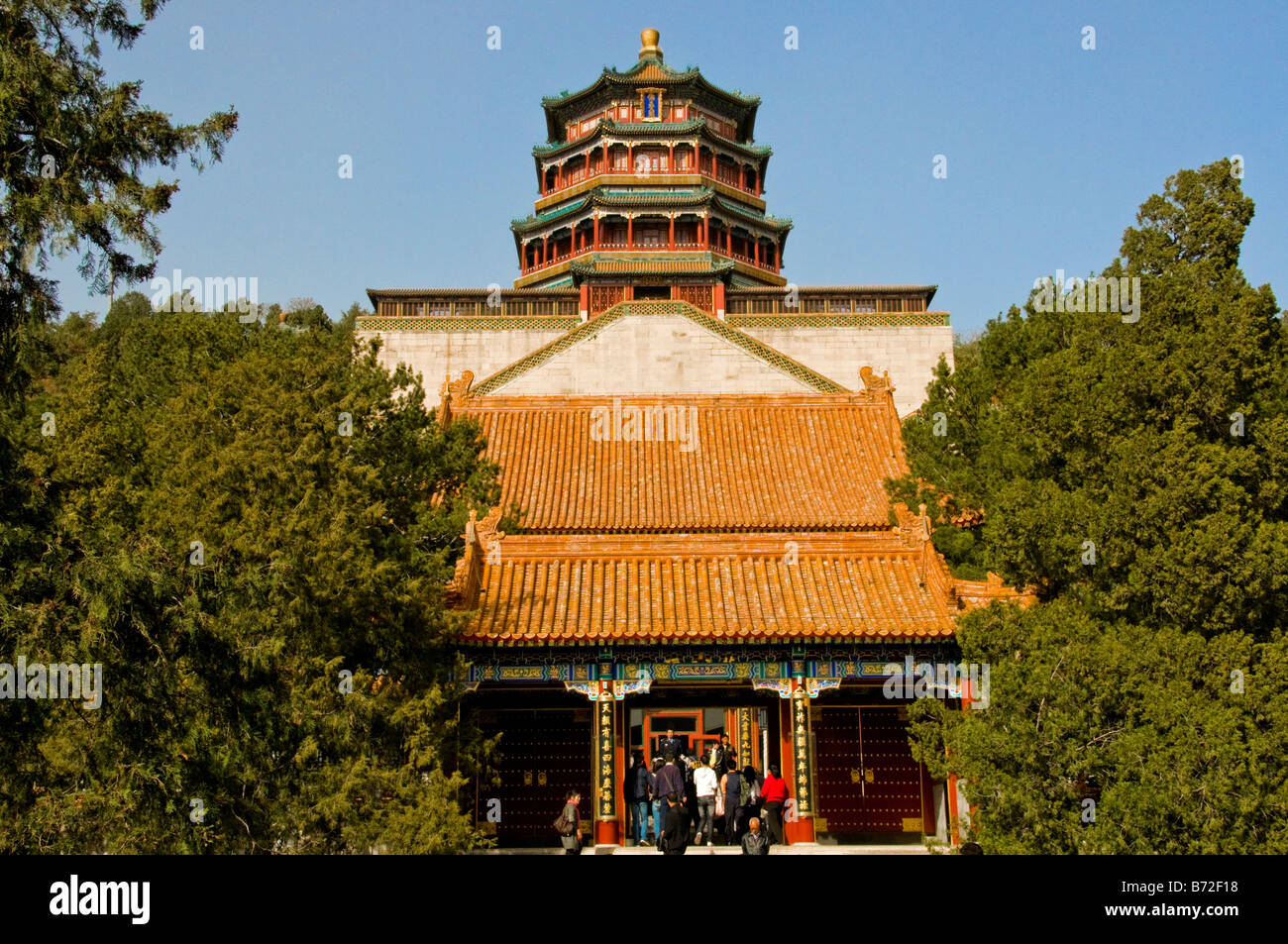 Turm des Duftes der Buddha Sommerpalast Beijing China Stockfoto