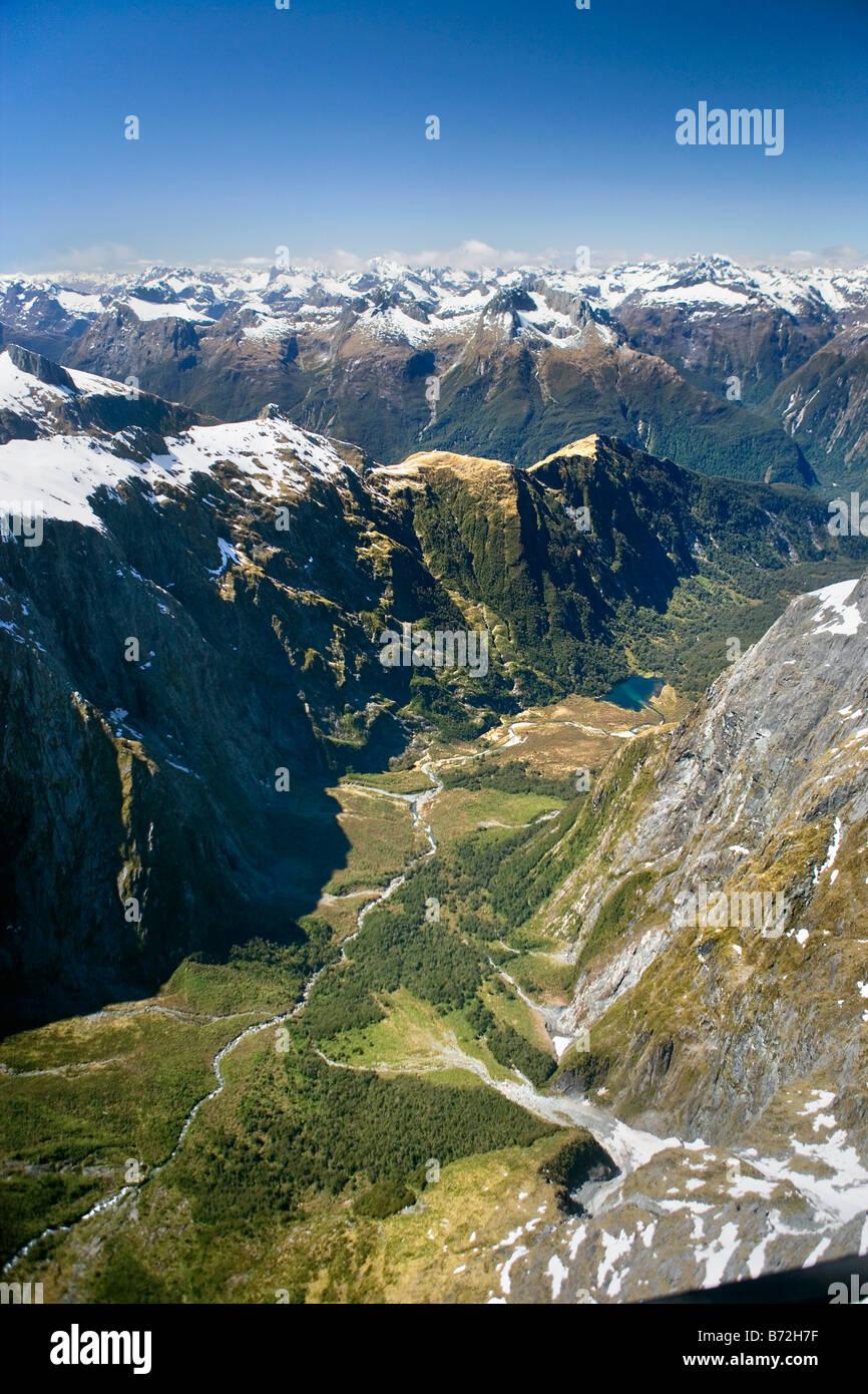 Neuseeland, Südinsel, Fiordland-Nationalpark, Milford Sound. Der Milford Track. Luft. Stockfoto