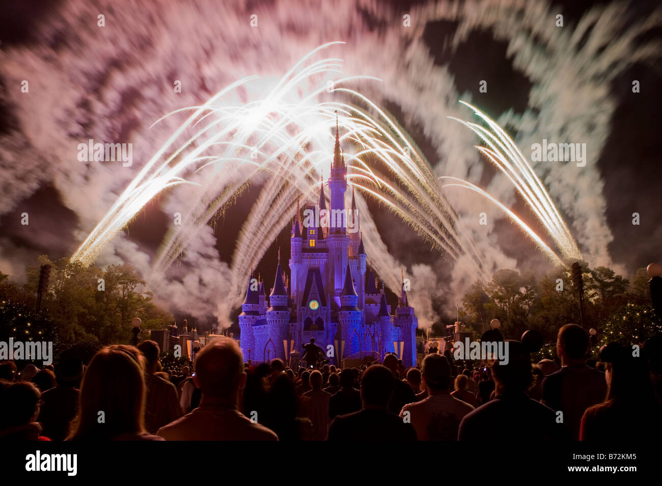 Die Wünsche Feuerwerk bei Disney s Magic Kingdom Stockfoto