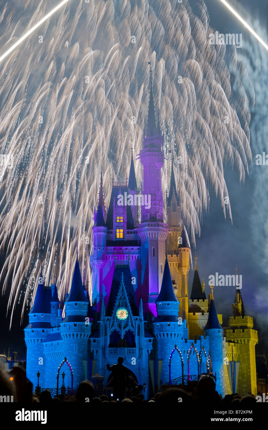 Die Wünsche Feuerwerk bei Disney s Magic Kingdom Stockfoto