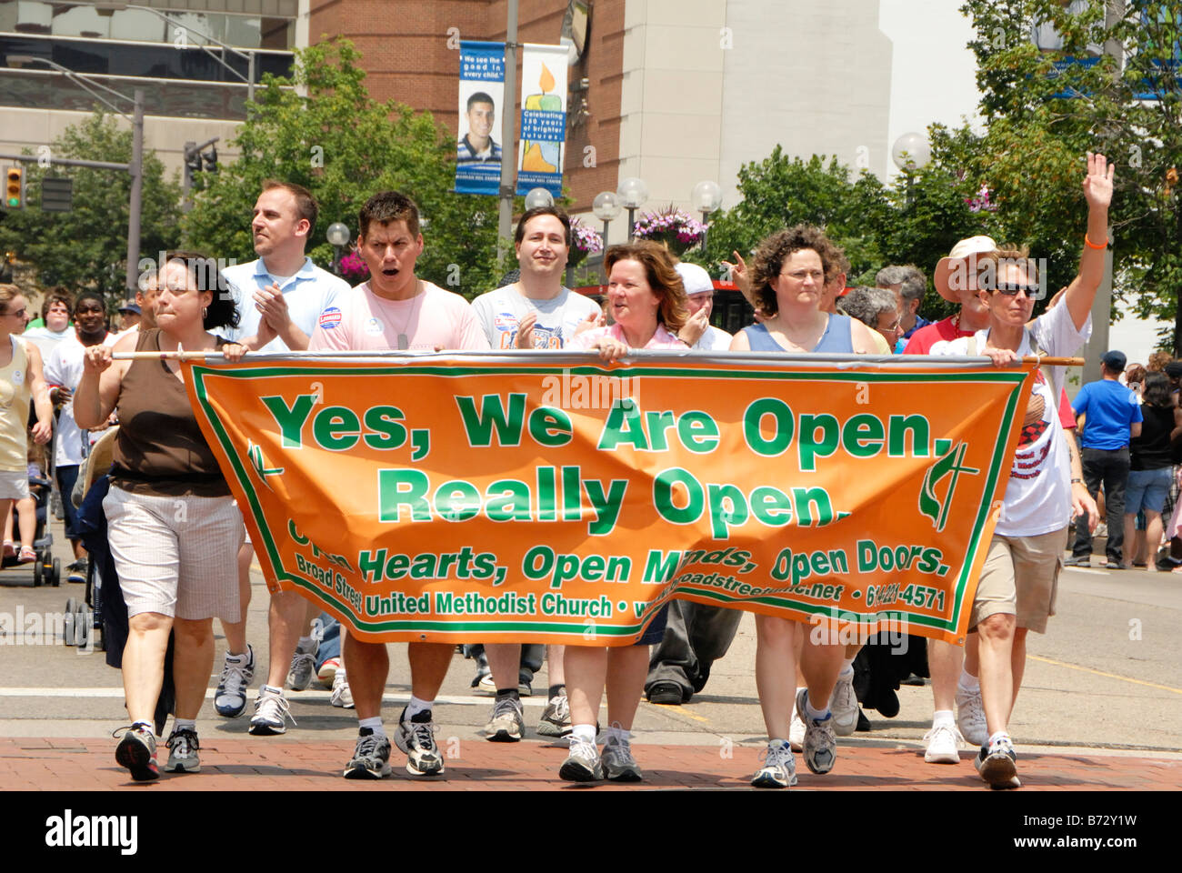 Vereinigte Methodistische Kirche marschieren auf Gay Pride Parade Columbus Ohio 2008 Stockfoto