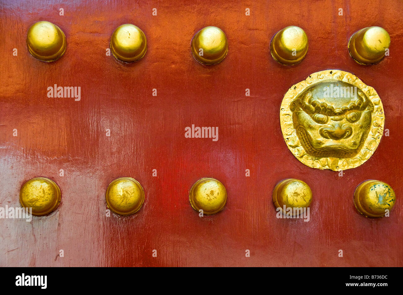 Eine Tür aus der Ming-Dynastie an der Sommerpalast Peking-China Stockfoto