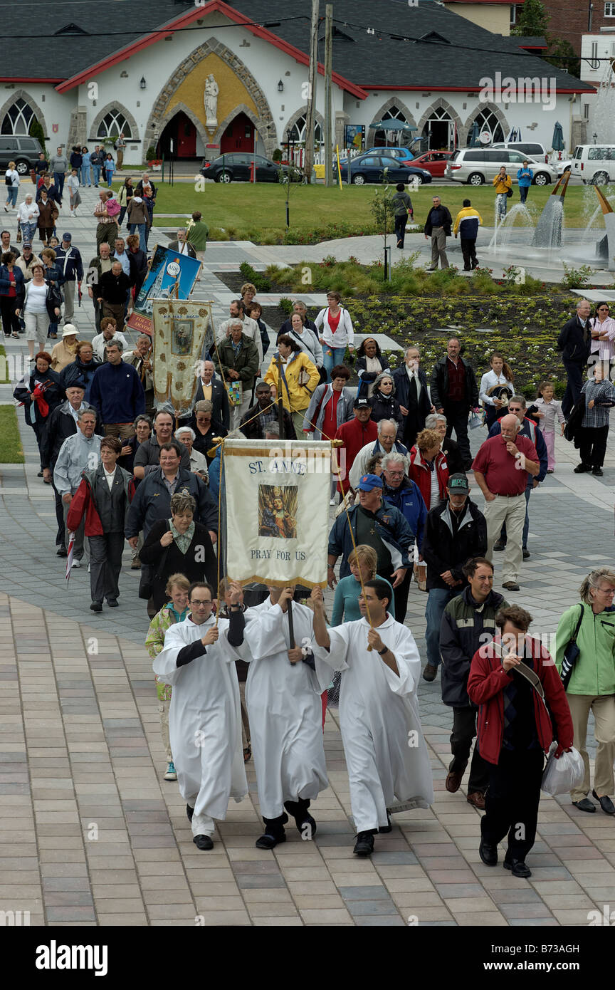 Eine religiöse Parade am Sainte Anne De Beaupre in Quebec Stockfoto