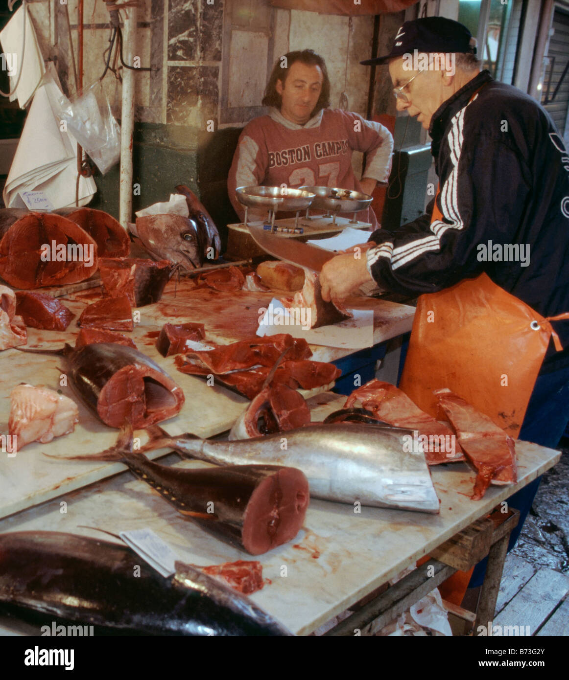 La Vucciria Markt Fischständen am Piazza Caracciolo in Palermo Sizilien Italien Stockfoto