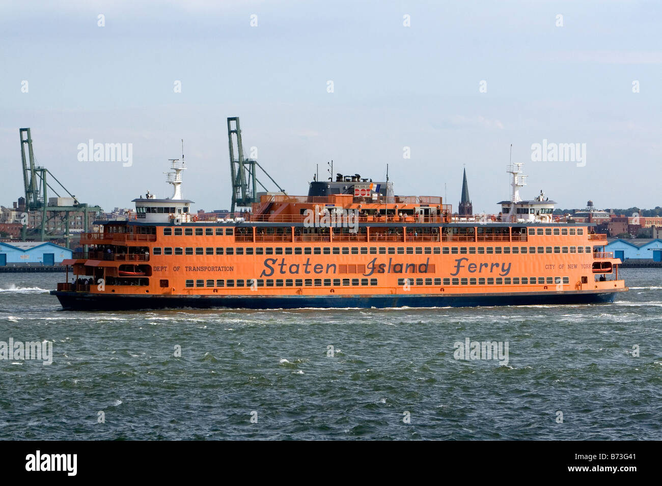Staten Island Fähre im Hafen von New York City New York USA Stockfoto