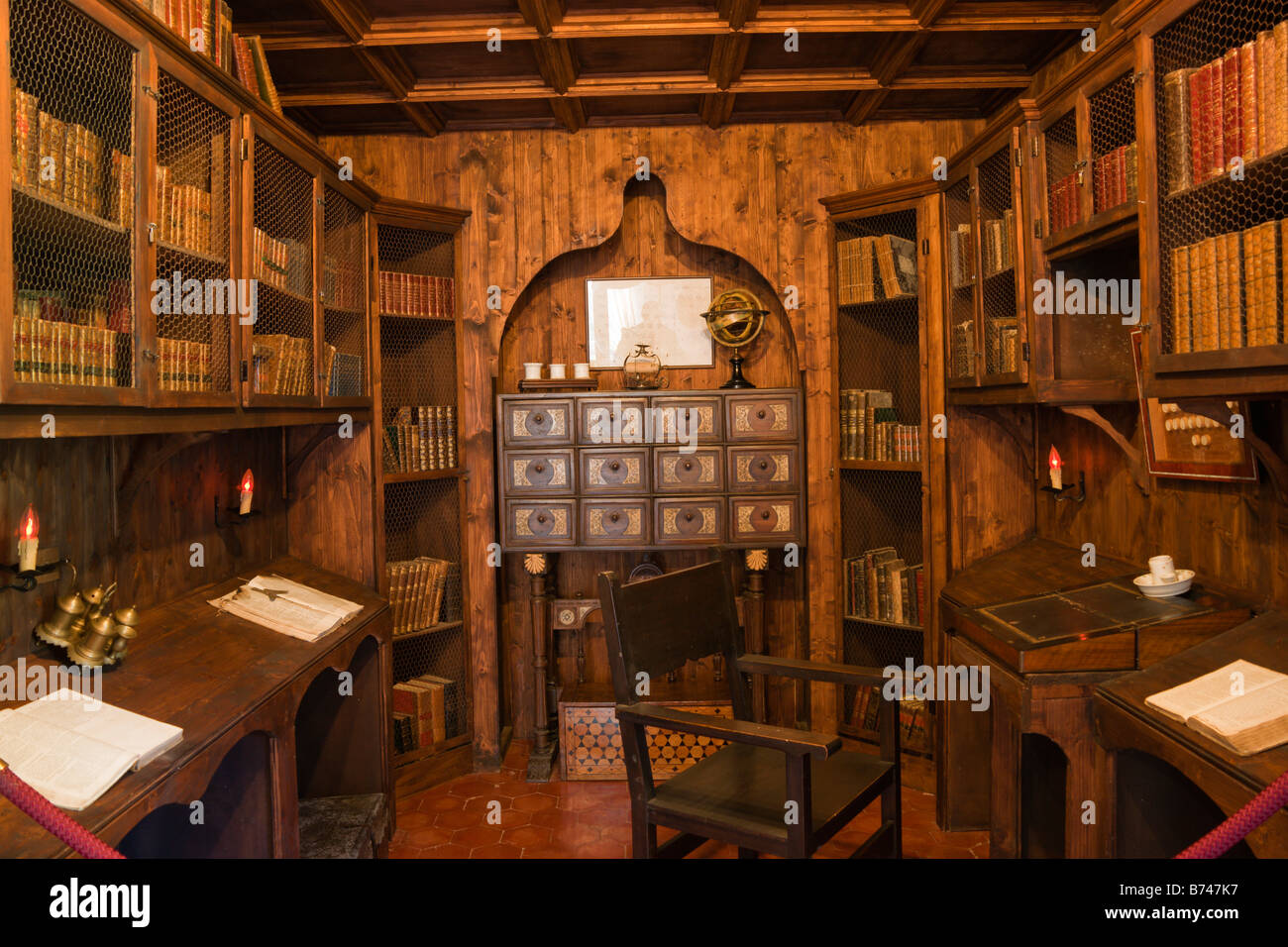 Mallorca Sa Granja Land religiöse Hausbibliothek Zimmer oder Scriptorium für das Schreiben von Predigten zu schreiben Stockfoto