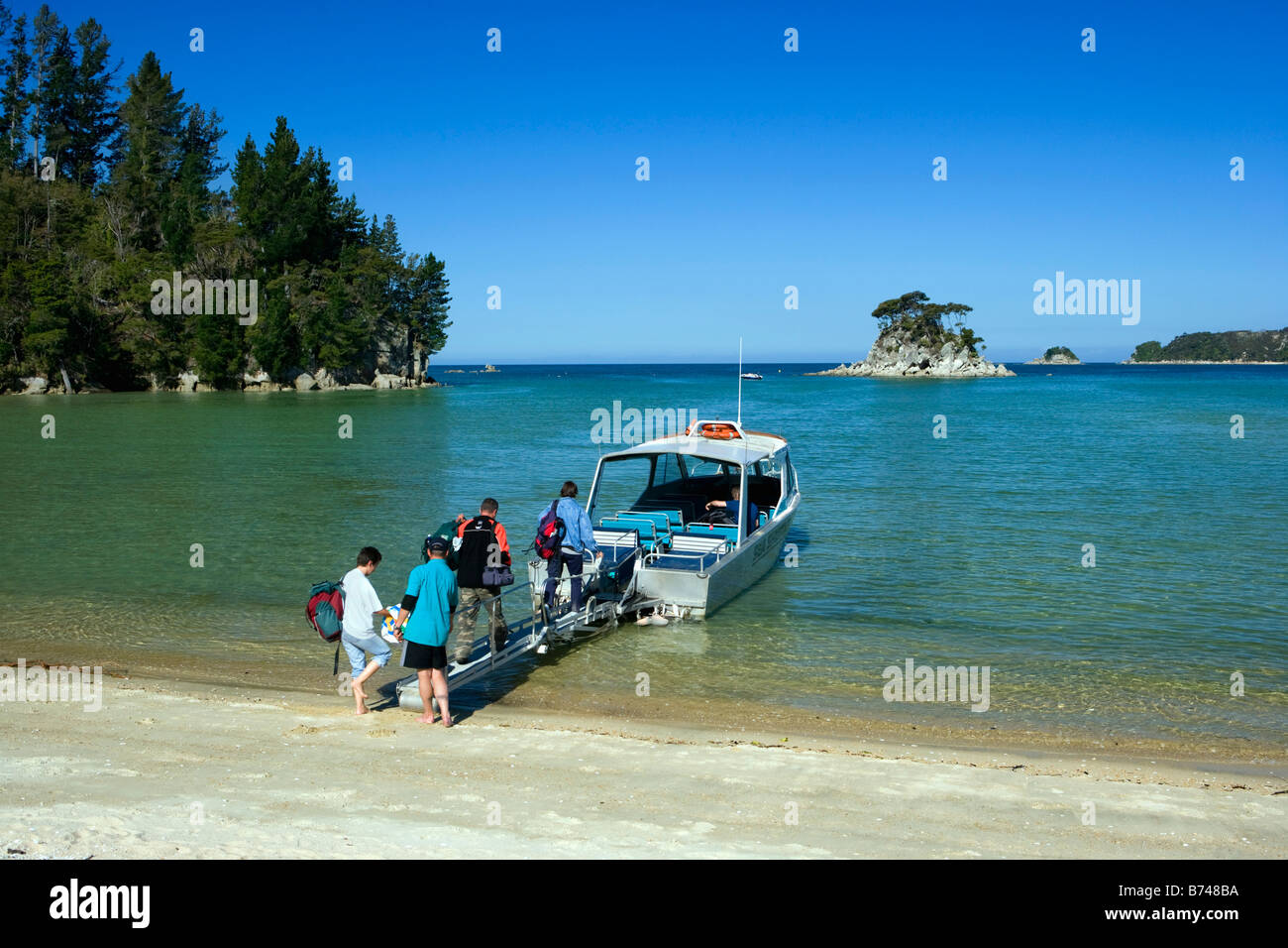 Neuseeland, Südinsel, Abel Tasman National Park. Wassertaxi. Stockfoto