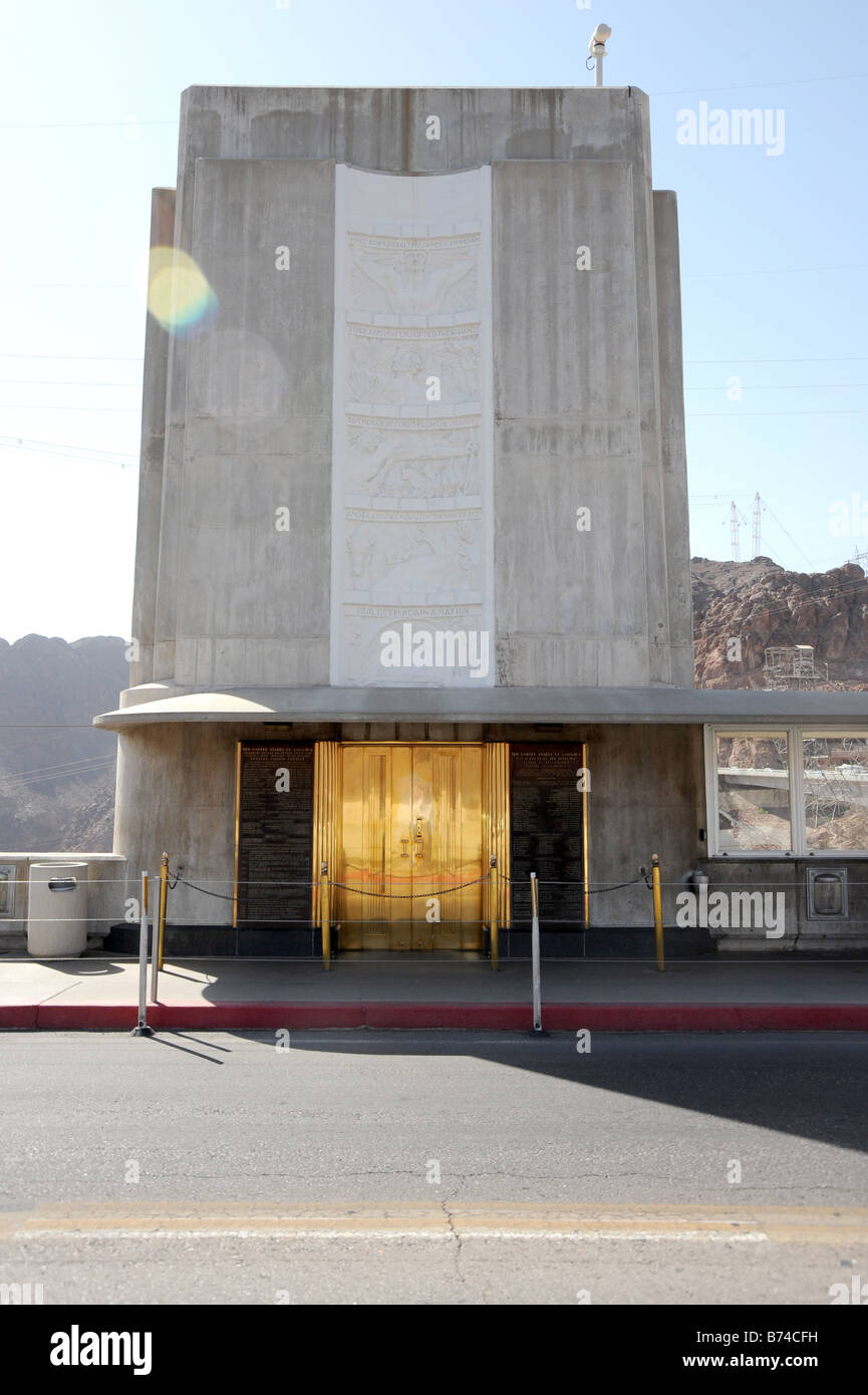 Hoover Dam Besucherzentrum auf dem Damm Stockfoto