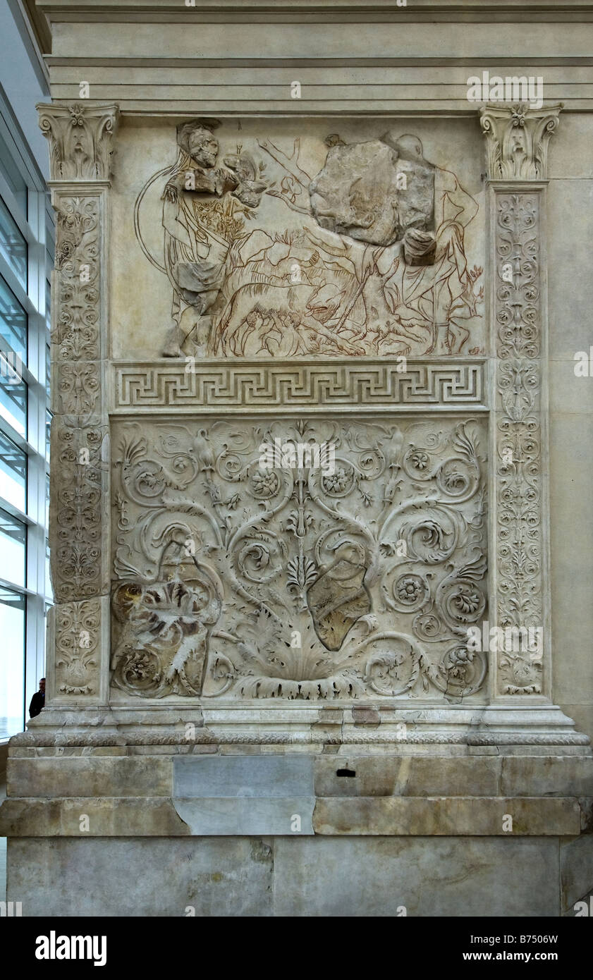 Altar des augustus friedens -Fotos und -Bildmaterial in hoher Auflösung ...