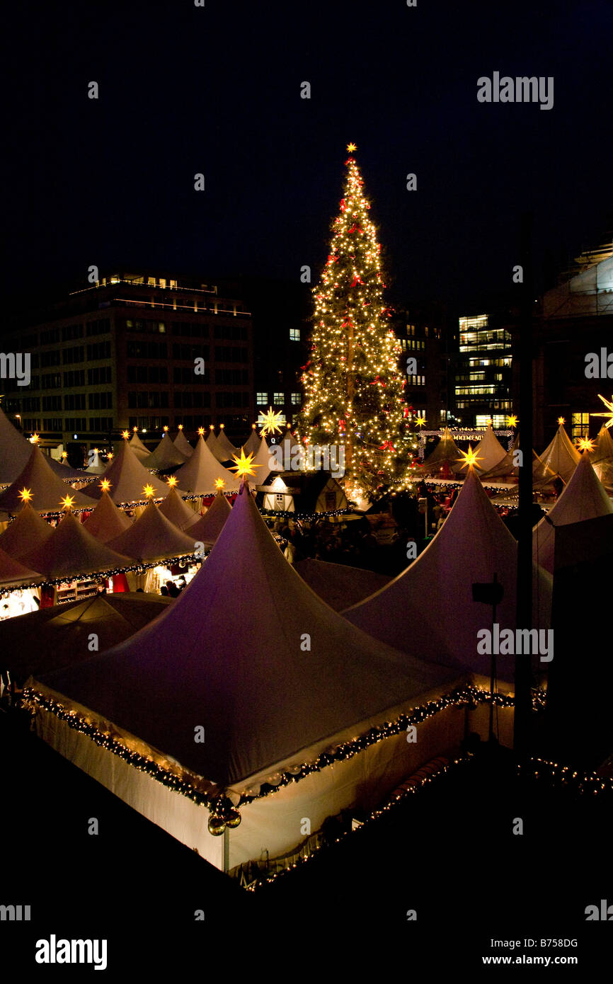 Deutscher Weihnachtsmarkt Stockfoto