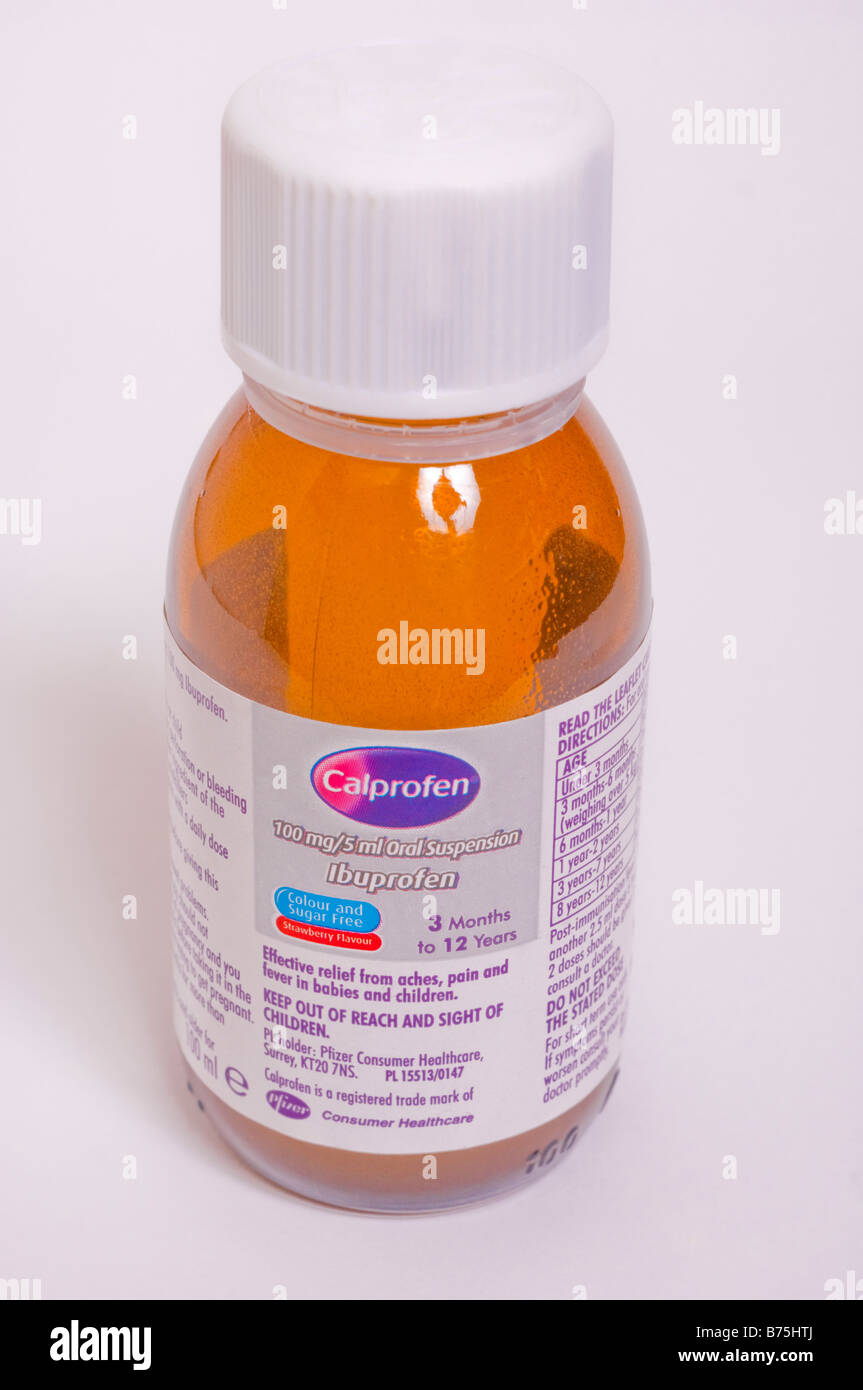 Calprofen Ibuprofen Mundflüssigkeit für die Behandlung und Linderung von Schmerzen, Schmerzen und Fieber bei Kindern Stockfoto