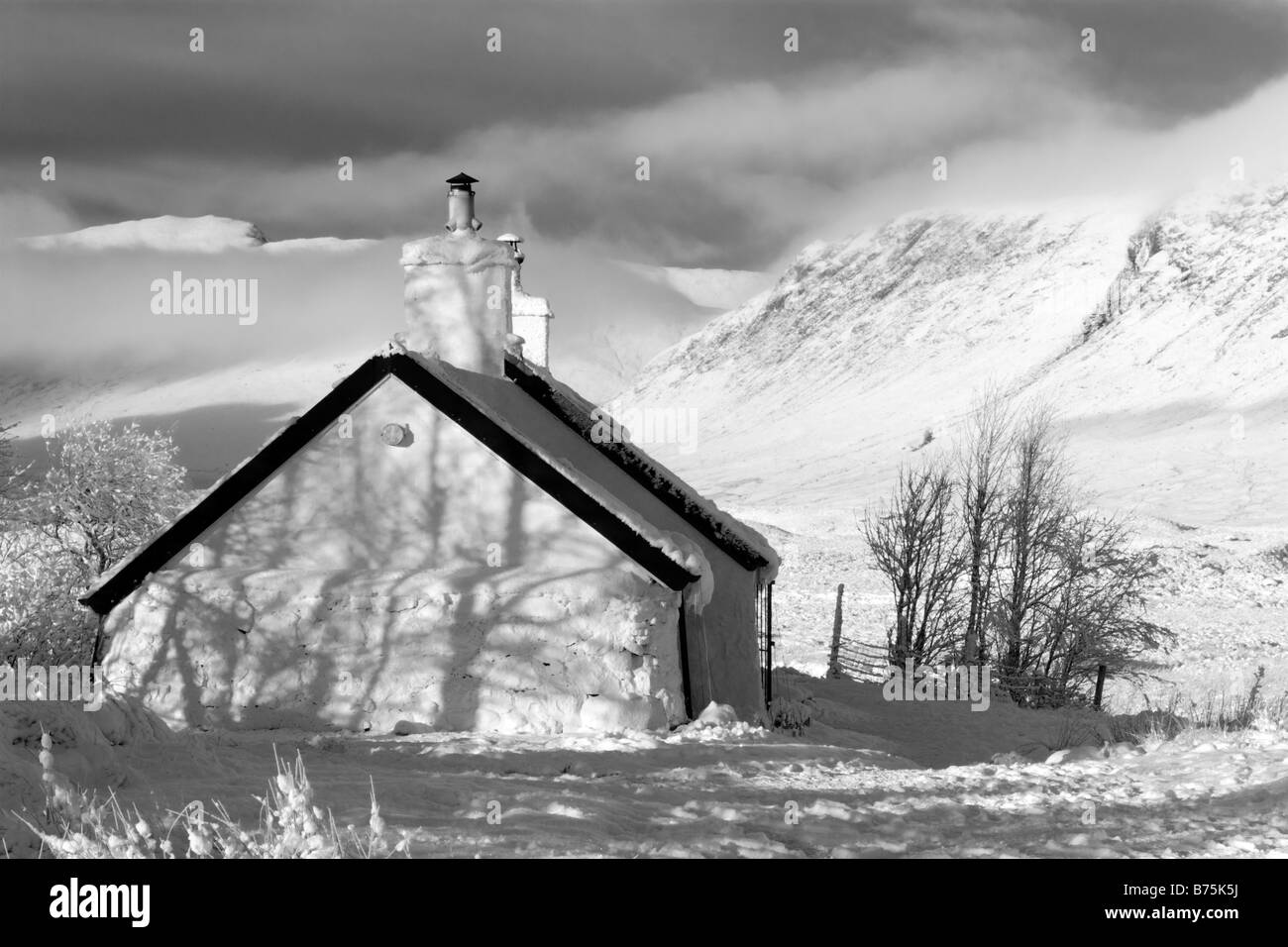Blackrock Hütte im Schnee t Glen Coe Schottland Stockfoto