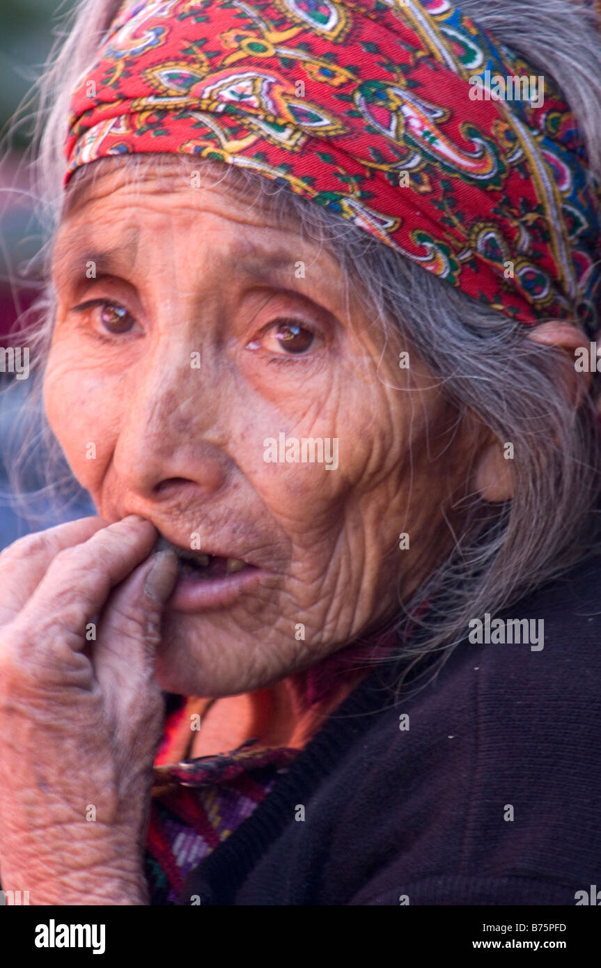 Porträt von Maya Seniorin. Chichicastenango, Guatemala. Stockfoto