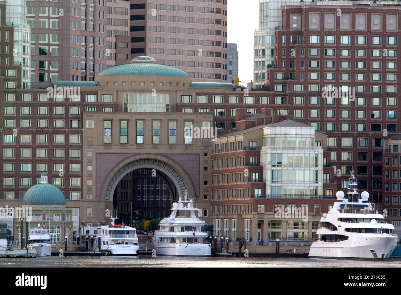 Boston Harbor Waterfront Eigentumswohnungen Boston Massachusetts, USA Stockfoto