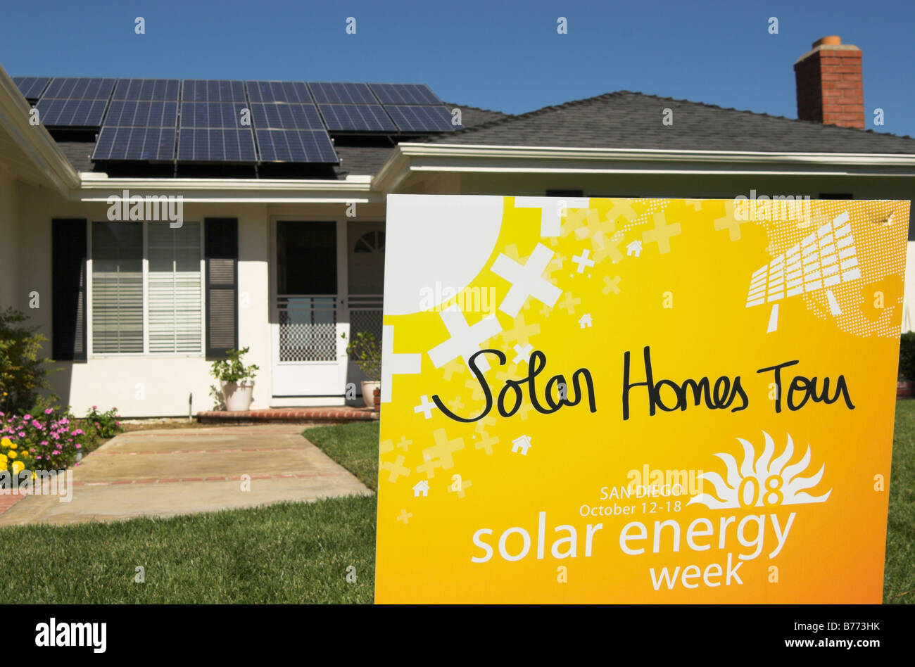 Solar Homes Tour Zeichen Stockfoto