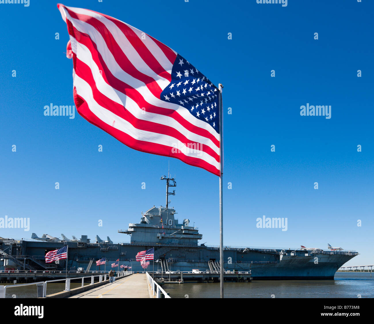 Eingang auf der USS Yorktown Flugzeugträger, Patriots Point Naval Museum, Hafen von Charleston, South Carolina Stockfoto
