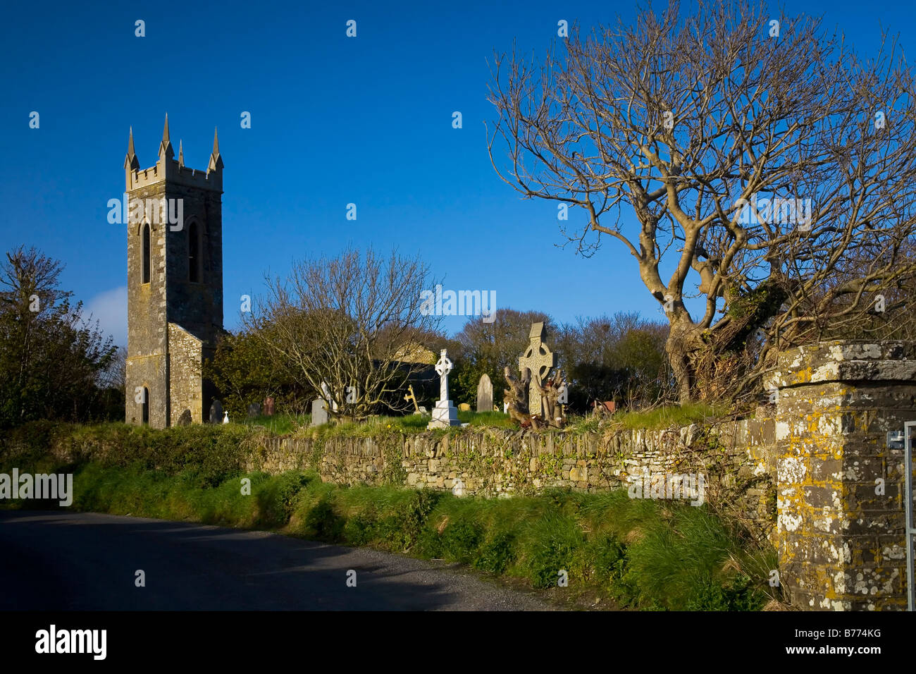 Kirche in der Nähe von Butlerstown in West Cork Irland verlassen Stockfoto